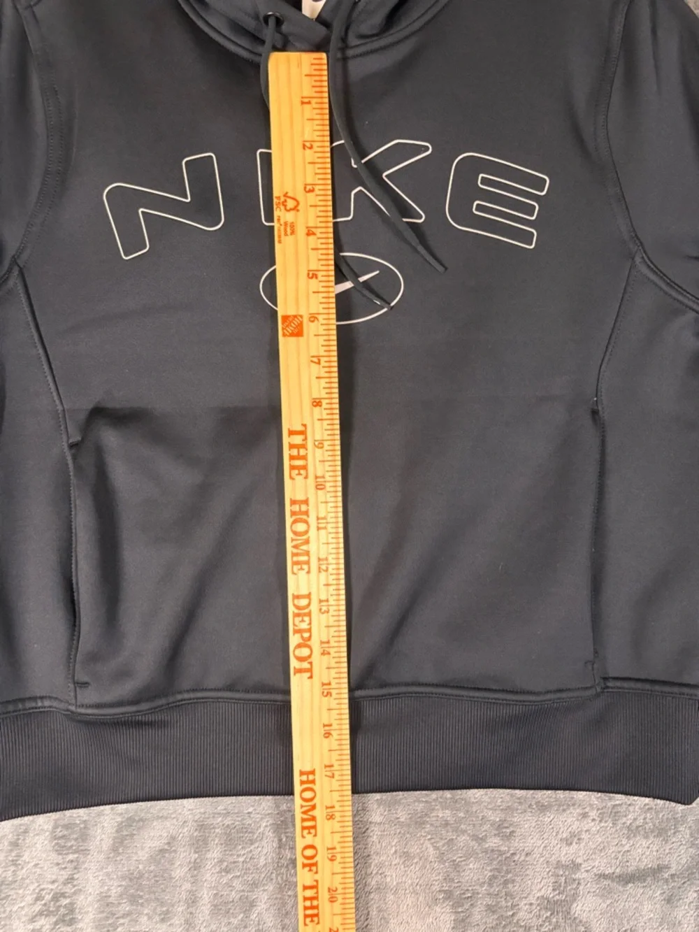 Nike Therma-Fit Black Cropped Women’s Size‎ Medium Hooded Sweatshirt Hoodie